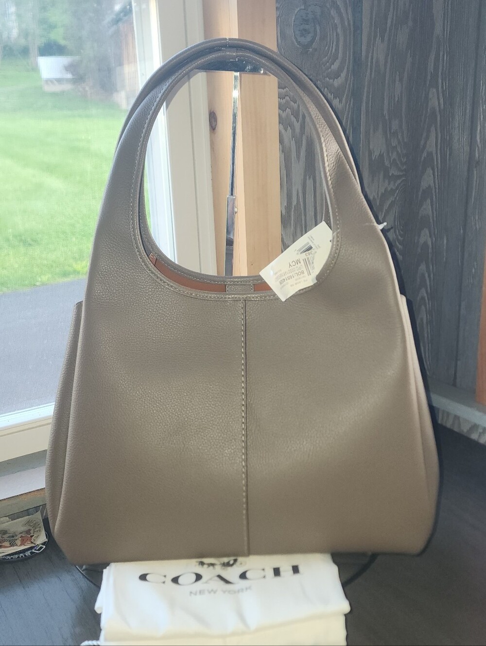 Nwt Coach Lana Large Shoulder Bag - Picture 2 of 10